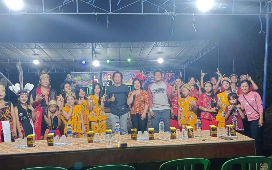 Sukadi dan Warga