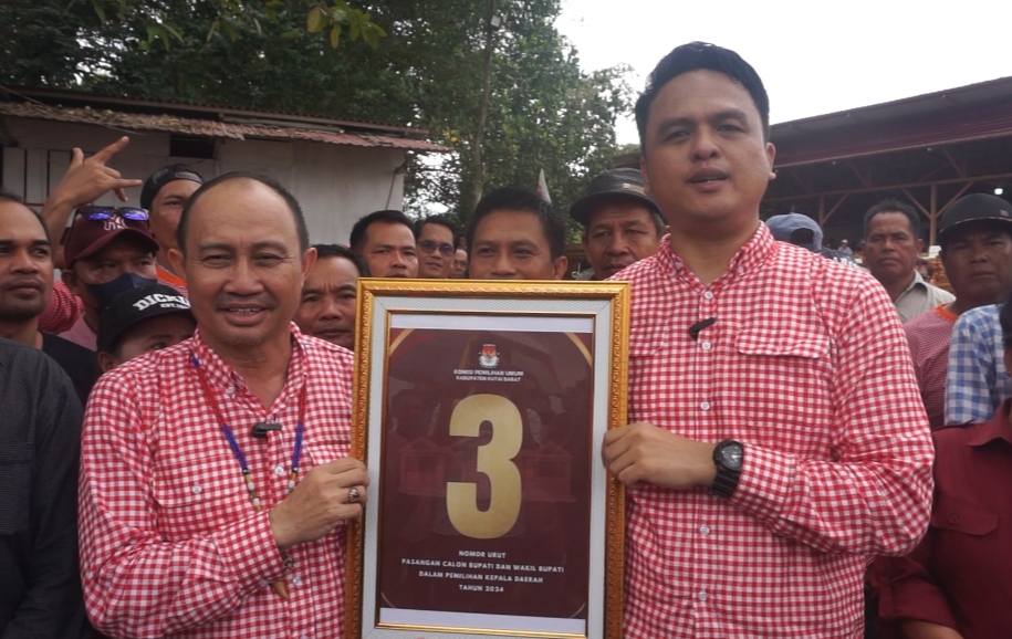 Pasangan DIAMOND