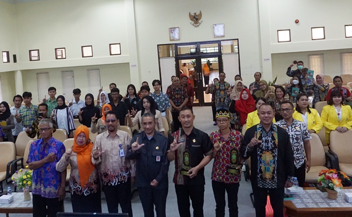bedah buku