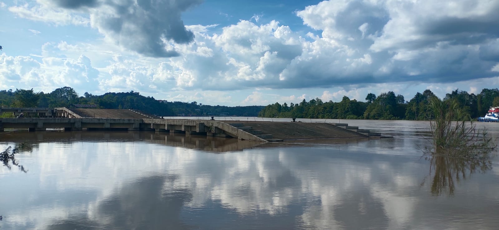 Proyek Mangkrak