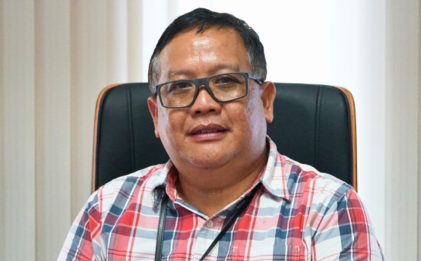 Kadisdikbud Kubar Bandarsyah