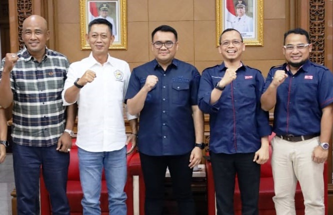 pelabuhan kontainer